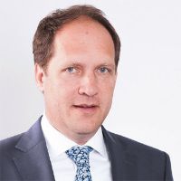 Dr. Walter Schwarz
